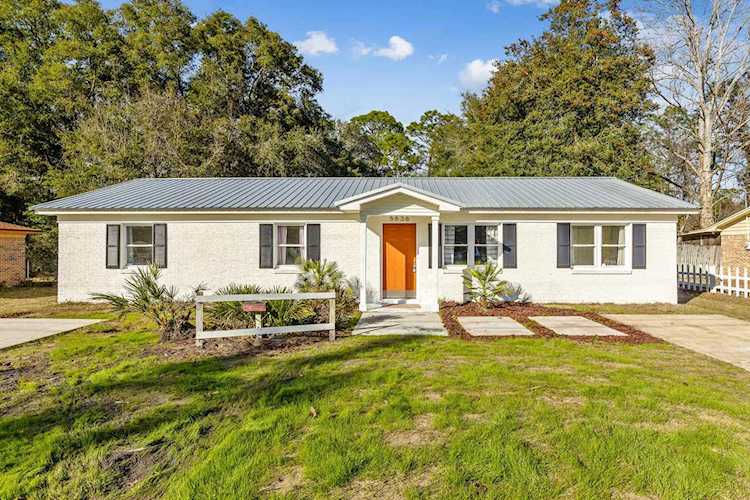 5636 Sullivan Rd Tallahassee, FL 32310 in Pineridge Estates Photo 1