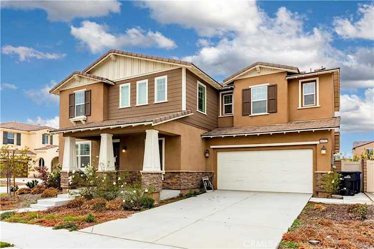 4132 S Canal Way Ontario, CA 91761