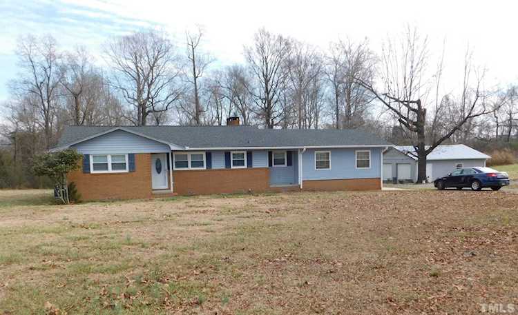 622 Plainfield Church Road Siler City, NC 27344
