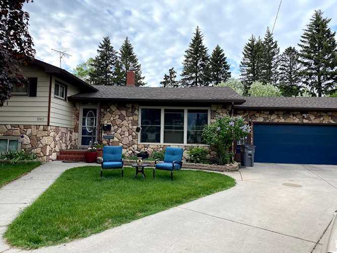 1002 21st Ave S Moorhead, MN 56560 | MLS 23-169 Photo 1