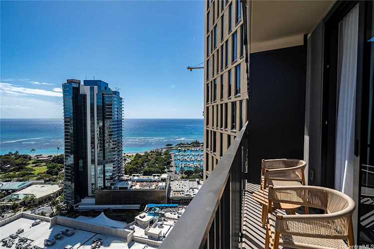 987 Queen Street #3208 Honolulu, HI 96814