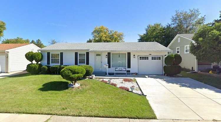 211 Kirman Ave Romeoville, IL 60446 | MLS 11702774 Photo 1