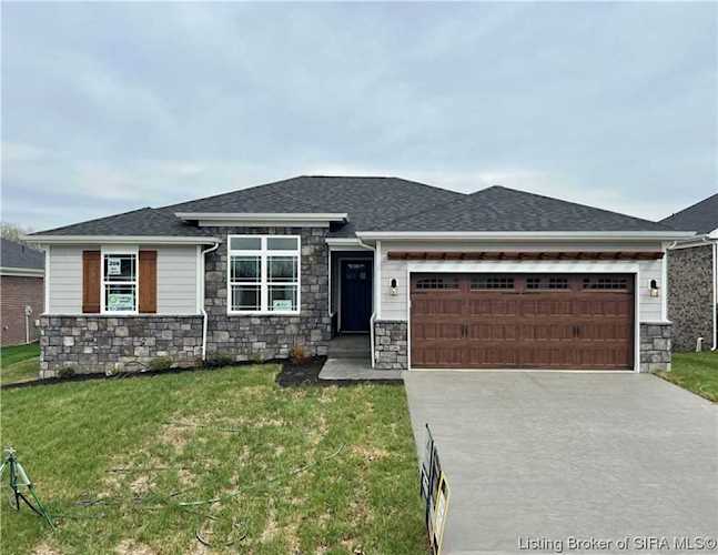 5602 Boone Ct Charlestown, IN 47111