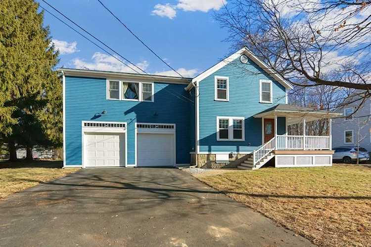 10 Burns Ave, Walpole, MA 02032 - $685,000 - MLS#73071527 Photo 1
