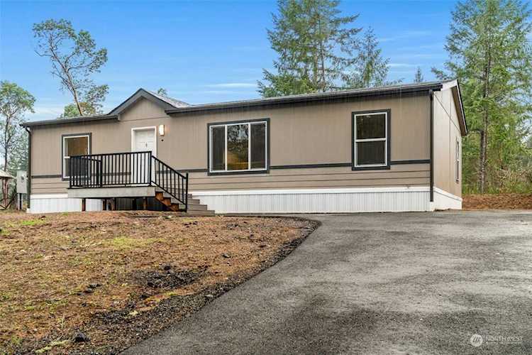 1828 197th Ave SW Lakebay, WA 98349
