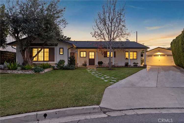 385 Mira Loma Place Costa Mesa, CA 92627 | MLS OC23008110 Photo 1