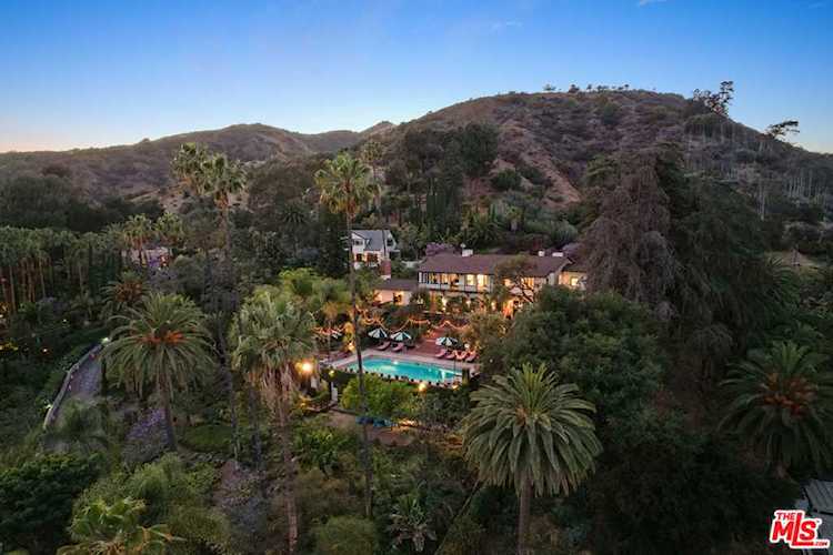 2003 La Brea Terrace Los Angeles, CA 90046