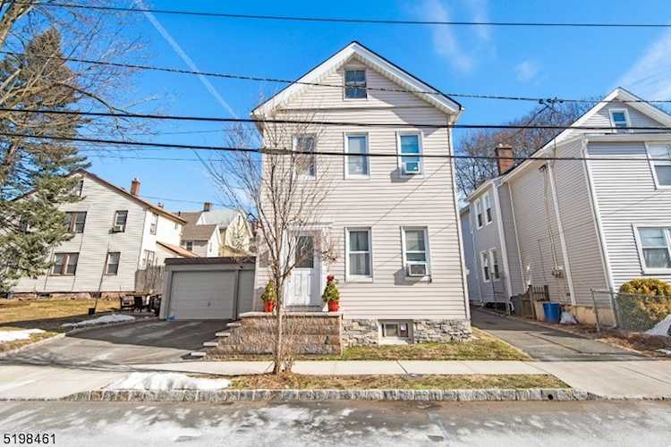 71 Elm St West Orange Twp., NJ 07052