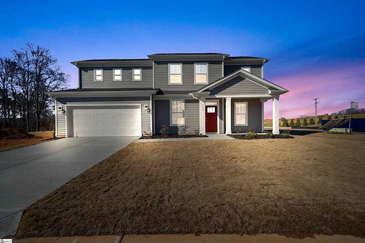 529 Fenwick Dr Woodruff, SC 29388