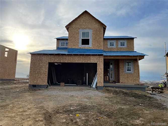 1925 Morgan Dr Erie, CO 80516
