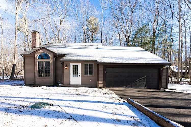 57 Conlin Rd Oxford, MA 01540