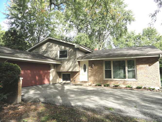 4521 River Dr Lisle, IL 60532