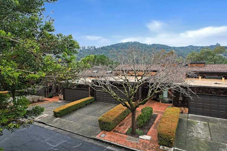 367 El Faisan Drive San Rafael, CA 94903