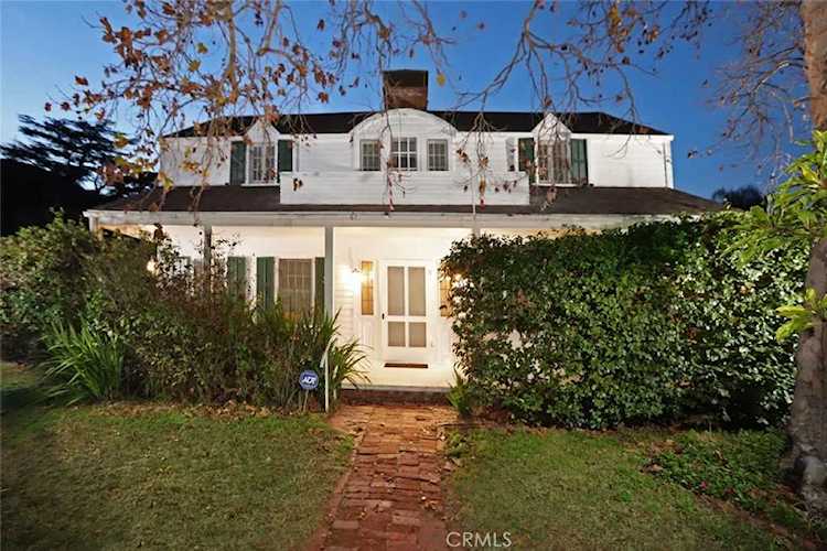 2473 Bywood Dr Glendale, CA 91206