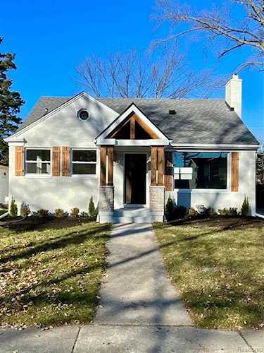 10054 Kingston, Huntington Woods, MI 48070 in Bronx Sub|Oakland MLS# 60175473 Photo 1