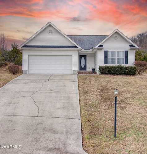 127 Flag Stone Way Clinton, TN 37716