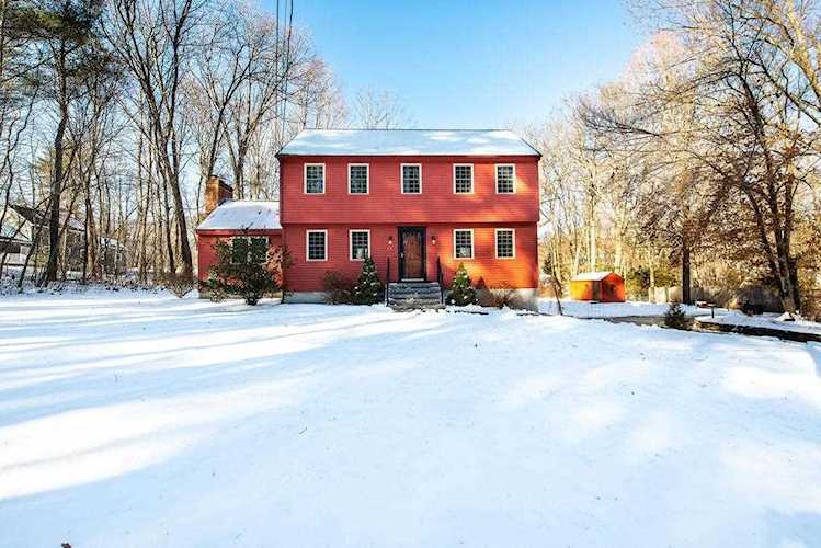 54 Pine St Rollinsford, NH 03869