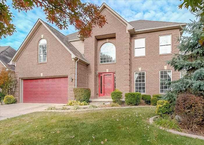 2236 Sunningdale Dr Lexington, KY 40509