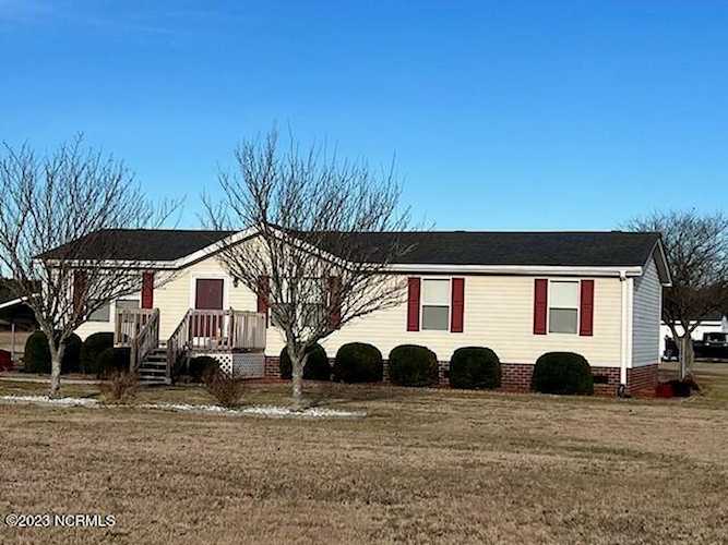 38 Whitehurst Road Gates, NC 27937