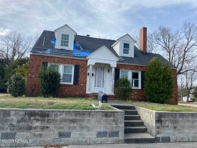 305 Court Street Jacksonville, NC 28540 | MLS 100365401 Photo 1