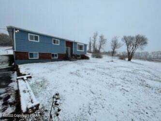 742 Gilbert Rd. Gilbert, PA 18331