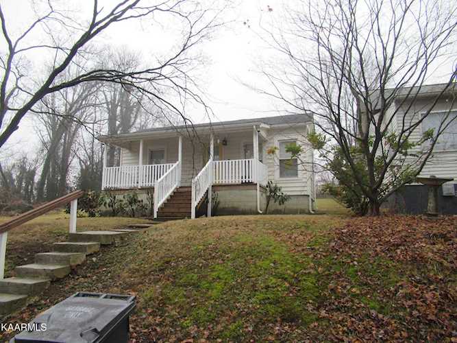 1417 NW Cline St Knoxville, TN 37921