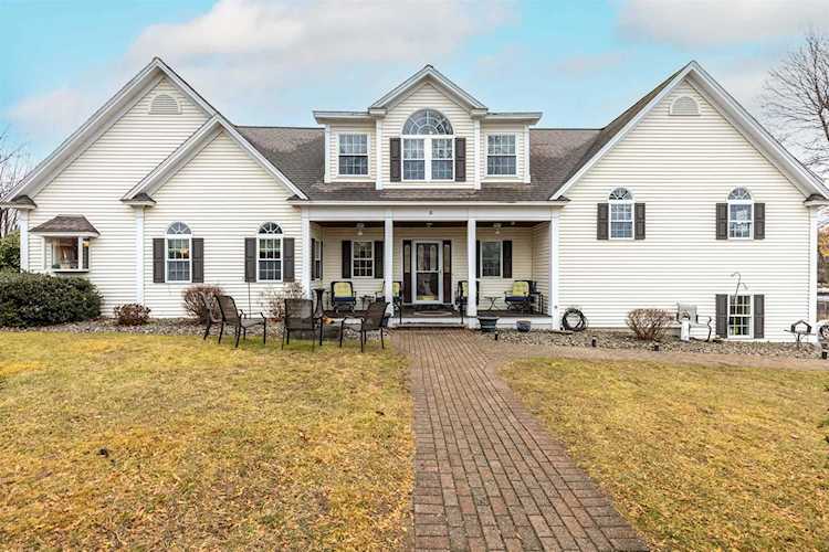 18 Blue Heron Ave Hampstead, NH 03841