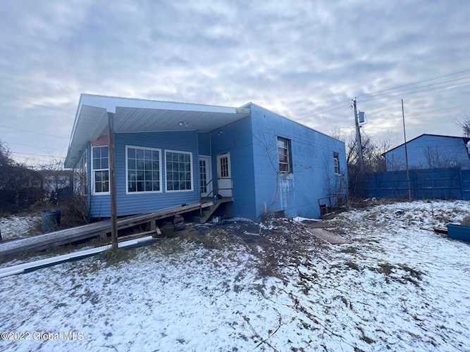 106 W Glen Ave Troy, NY 12180
