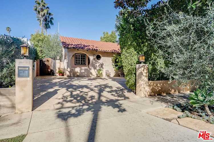 12227 Darlington Ave Los Angeles, CA 90049