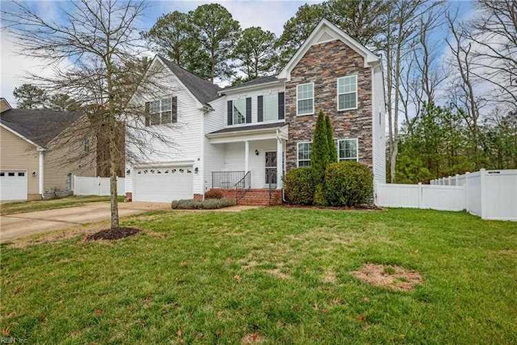 18 Peppermint Way Hampton, VA 23666