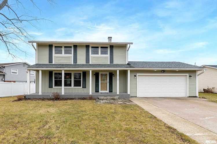 2717 E 37th St Davenport, IA 52807