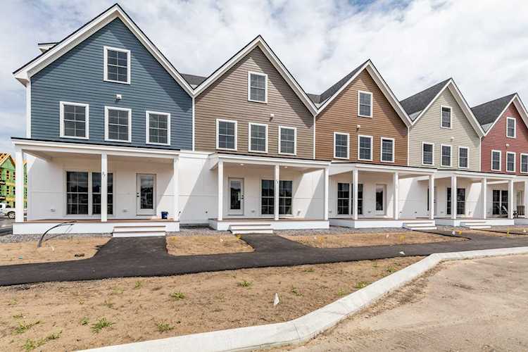 20 Pacer WayScarboroughME04074condo for sale Photo 1