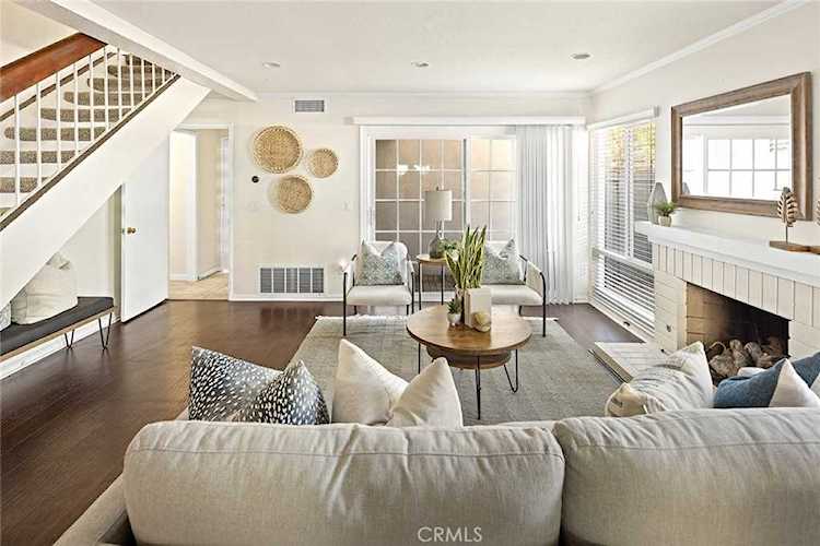 632 Shasta Ln Costa Mesa, CA 92626