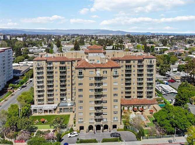 1 Baldwin Ave #322 San Mateo, CA 94401