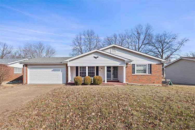 Florissant, MO Homes for Sale | See all Florissant listings here! Photo 1