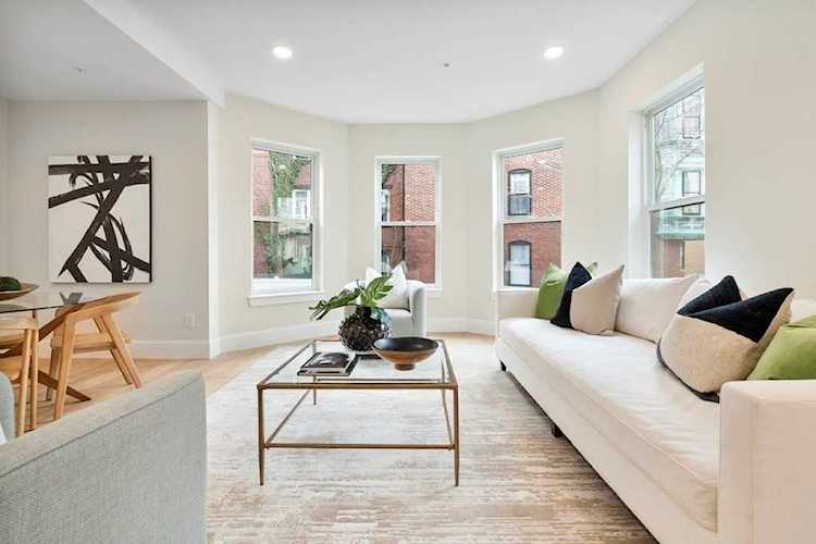 12 Arnold Circle #1 Cambridge, MA 02139