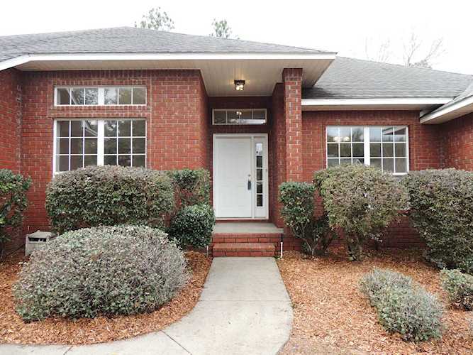 304 Grey Fox Circle Crestview FL 32536| MLS 915280 | The Lawrence Group- Keller Williams Success Realty Photo 1