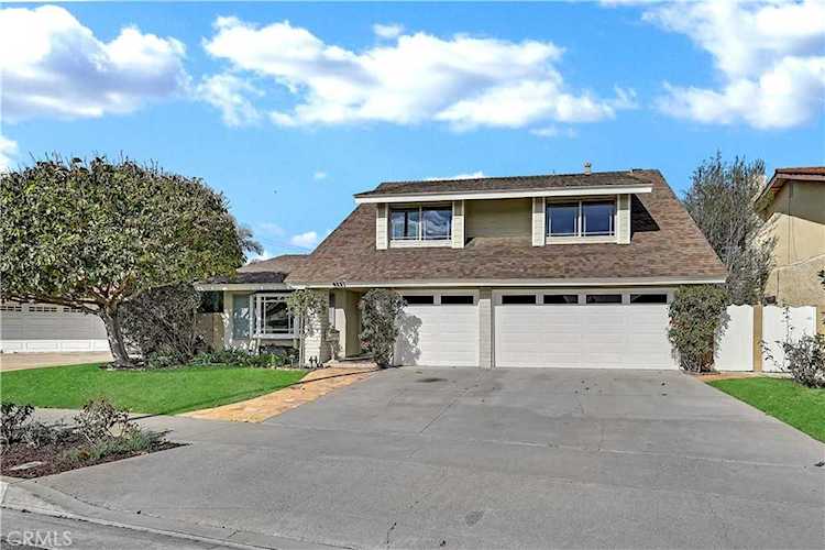 9531 Duke Dr Westminster, CA 92683