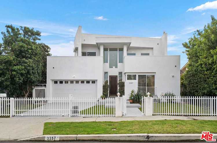 3357 Moore St Los Angeles, CA 90066