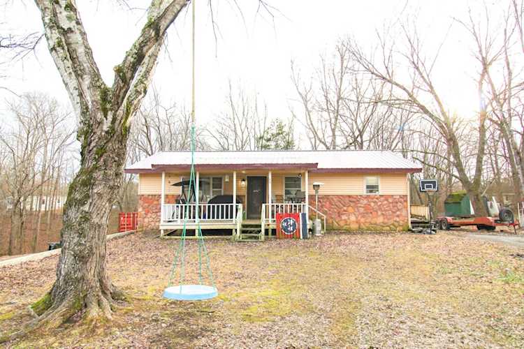 55 Lancaster Ln Parsons, TN 38363