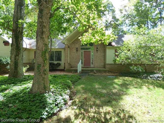 10232 Spencer Rd Brighton Twp, MI 48114