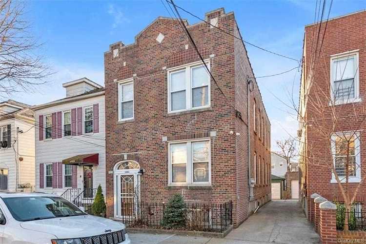 1951 Haight Avenue Bronx, NY 10461