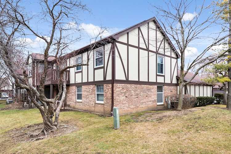 2630 Northampton Dr #11A1 Rolling Meadows, IL 60008 | MLS 11703507 Photo 1