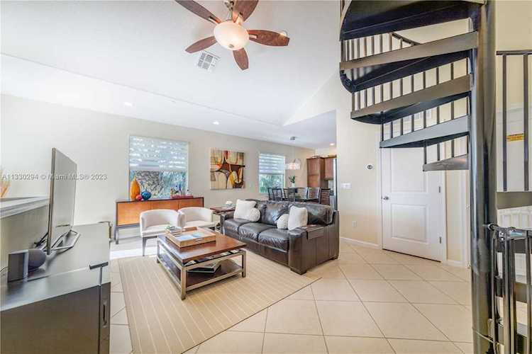 4231 Cascada Cir #4231 Cooper City, FL 33024