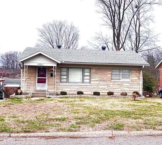 2009 Tyrone Dr Louisville, KY 40218