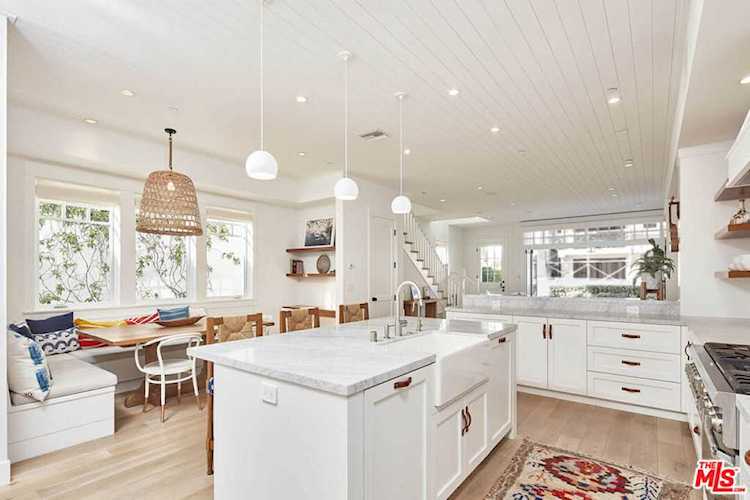 340 6th St Manhattan Beach, CA 90266
