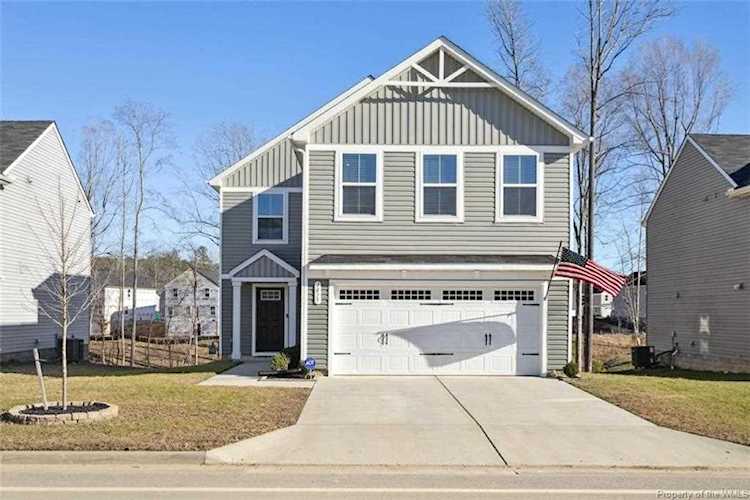 1015 Marquis Parkway Williamsburg, VA 23185