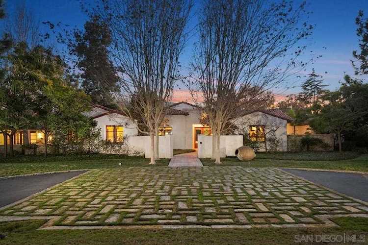4745 La Orilla Rancho Santa Fe, CA 92067
