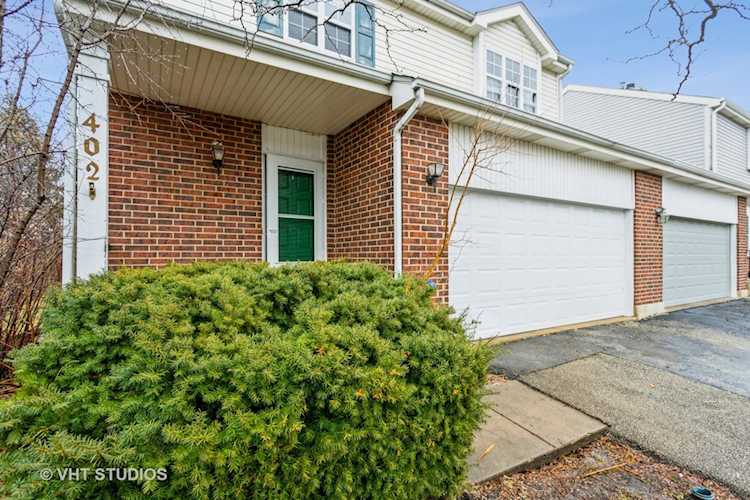 402 Walden Ct Romeoville, IL 60446