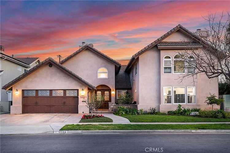 11392 Donovan Rd Rossmoor, CA 90720